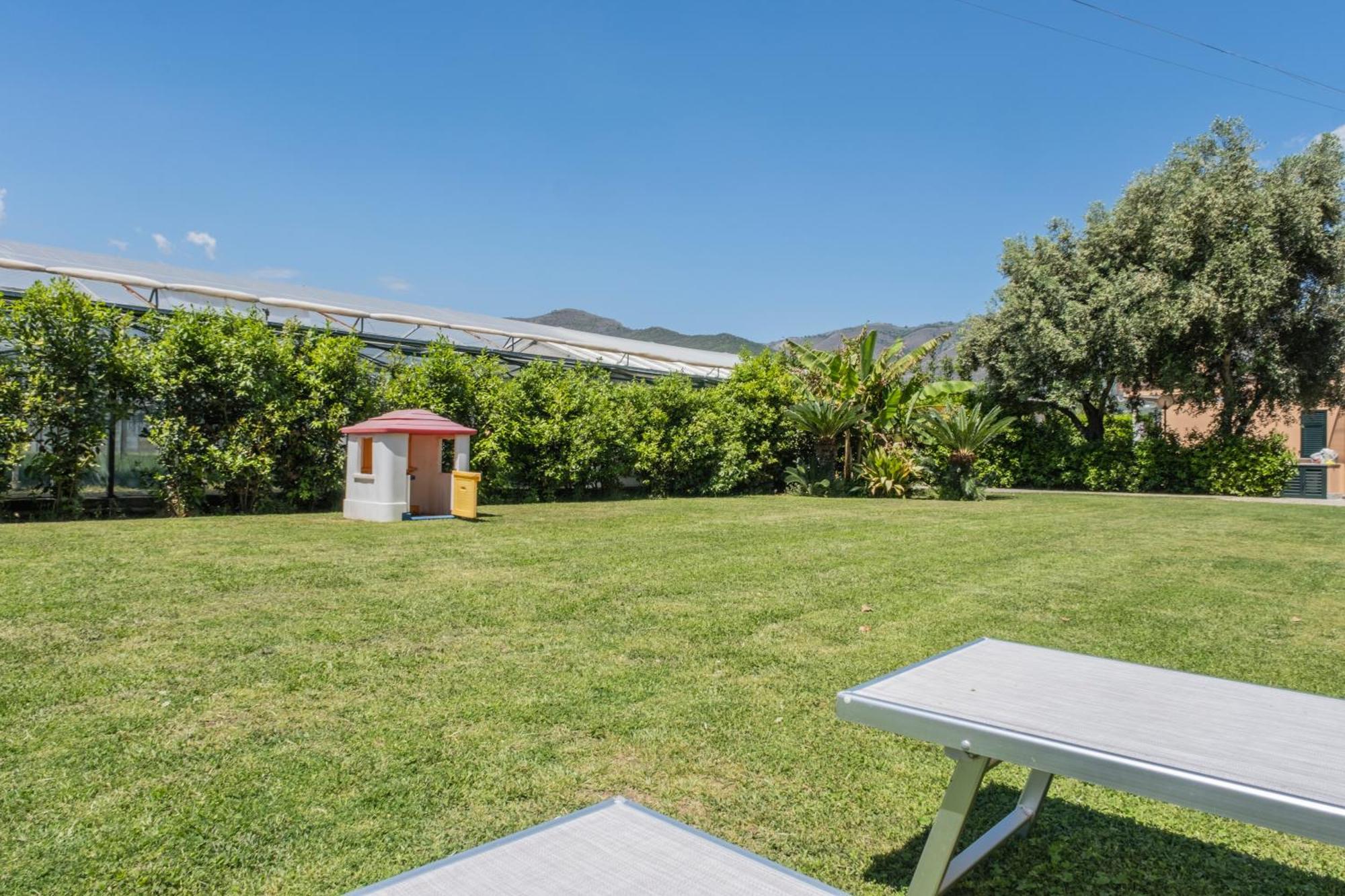 Agriturismo Giorgi Appartamenti In Riviera Ligure Albenga Buitenkant foto